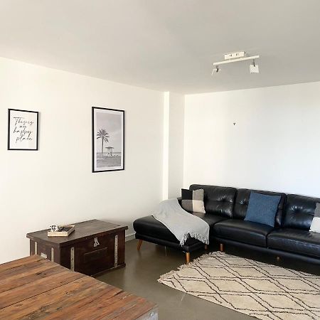 Oceania On Burleigh Beach ゴールドコースト エクステリア 写真