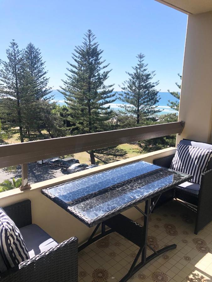 Oceania On Burleigh Beach ゴールドコースト エクステリア 写真
