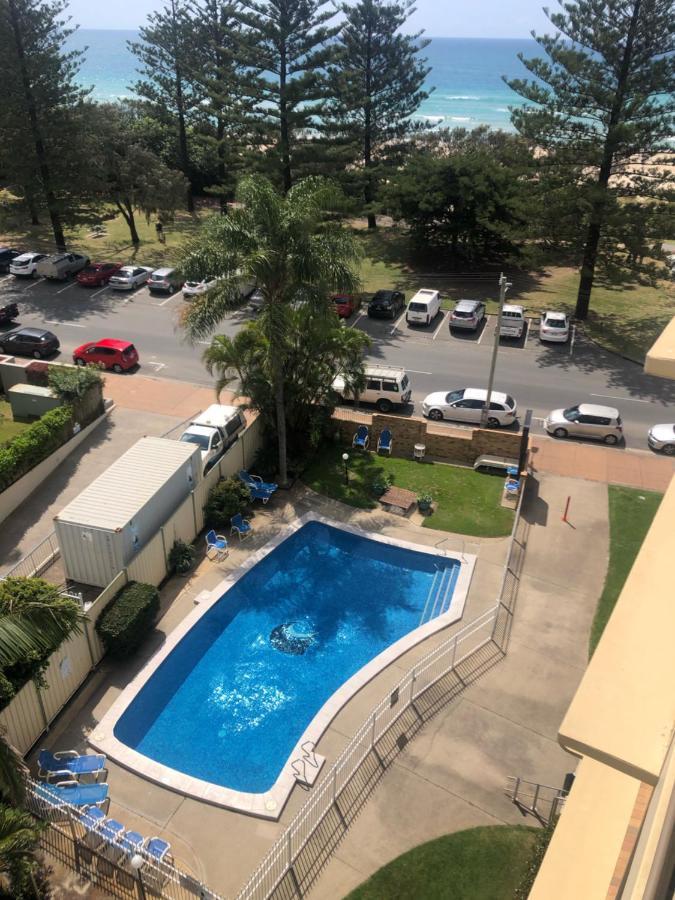 Oceania On Burleigh Beach ゴールドコースト エクステリア 写真
