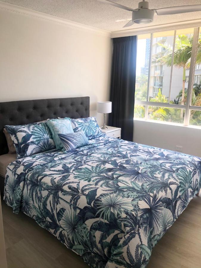 Oceania On Burleigh Beach ゴールドコースト エクステリア 写真