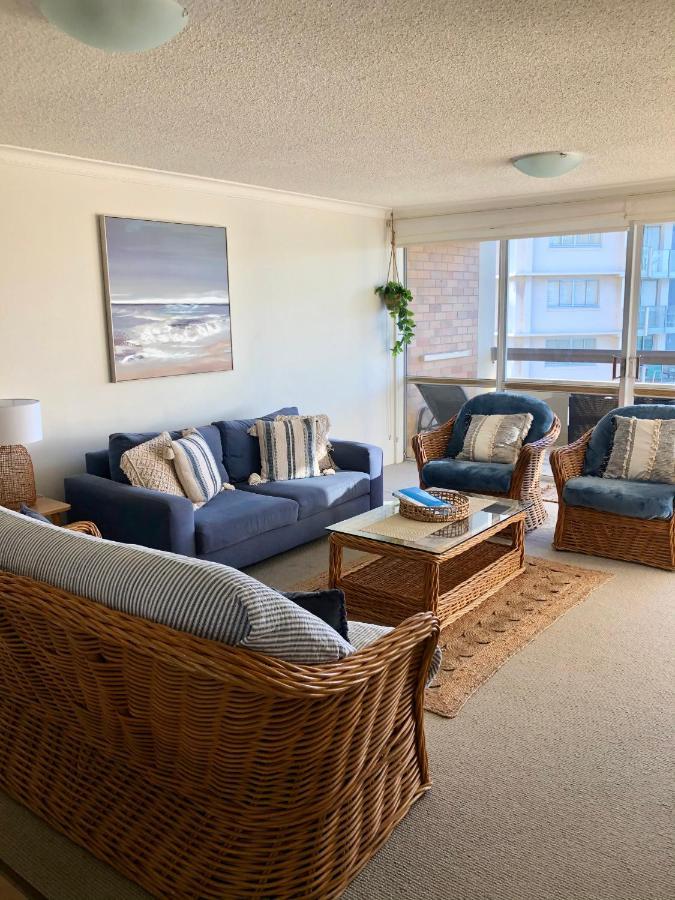 Oceania On Burleigh Beach ゴールドコースト エクステリア 写真