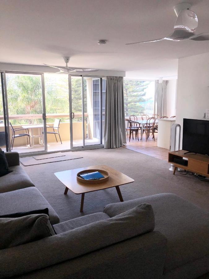 Oceania On Burleigh Beach ゴールドコースト エクステリア 写真